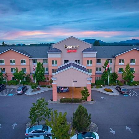 Fairfield Inn & Suites Бърлингтън Екстериор снимка