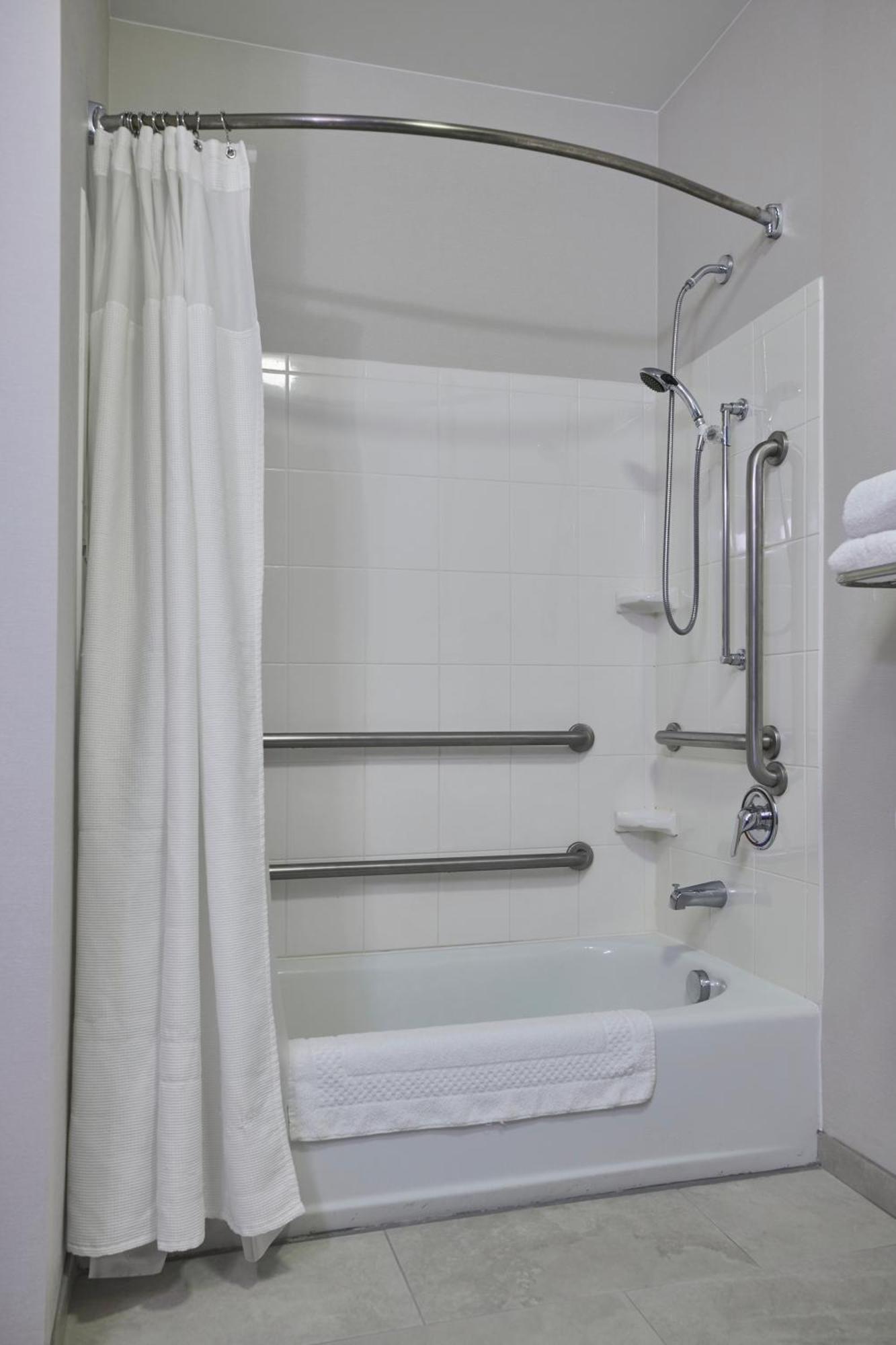 Fairfield Inn & Suites Бърлингтън Екстериор снимка
