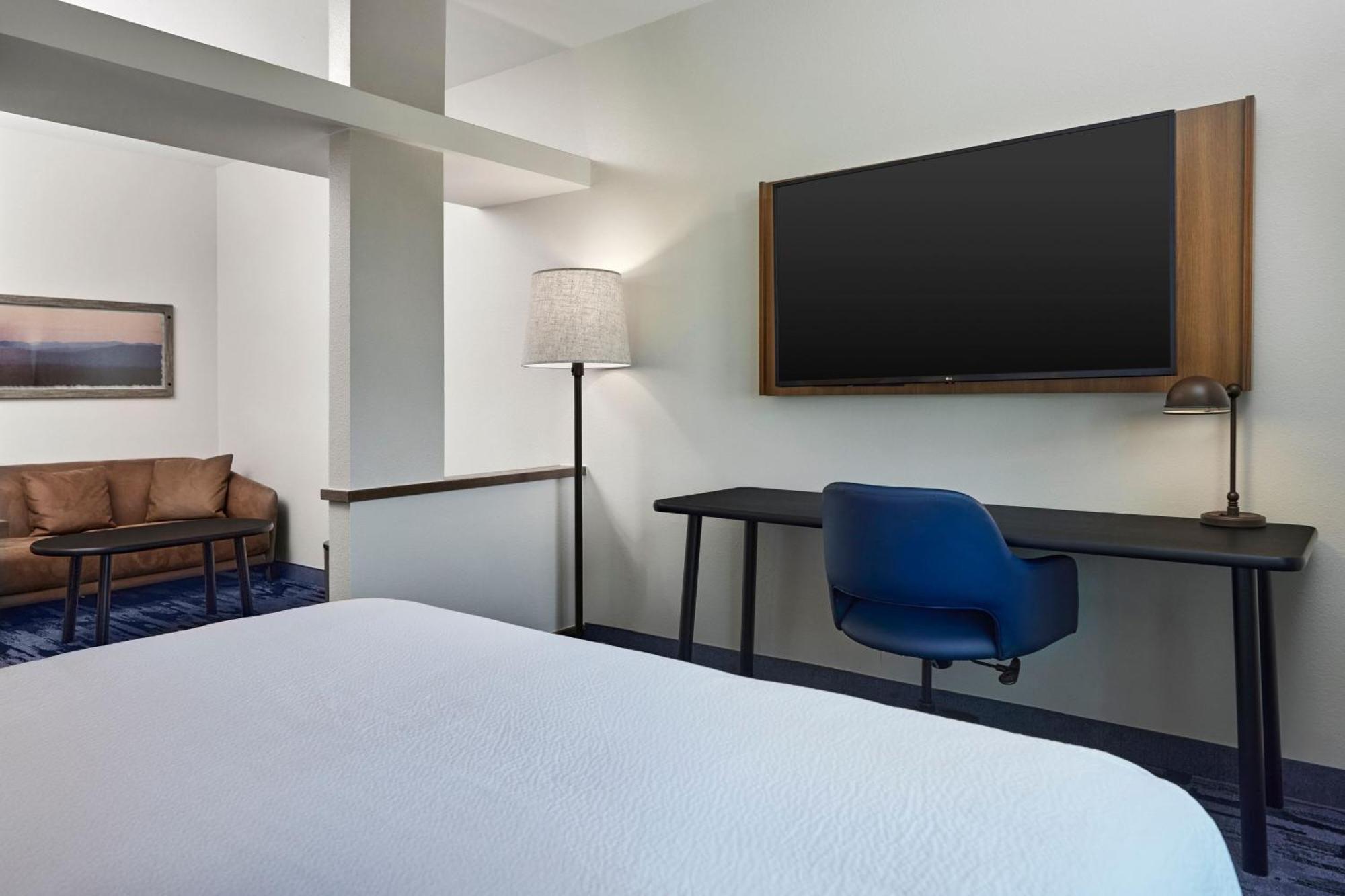 Fairfield Inn & Suites Бърлингтън Екстериор снимка
