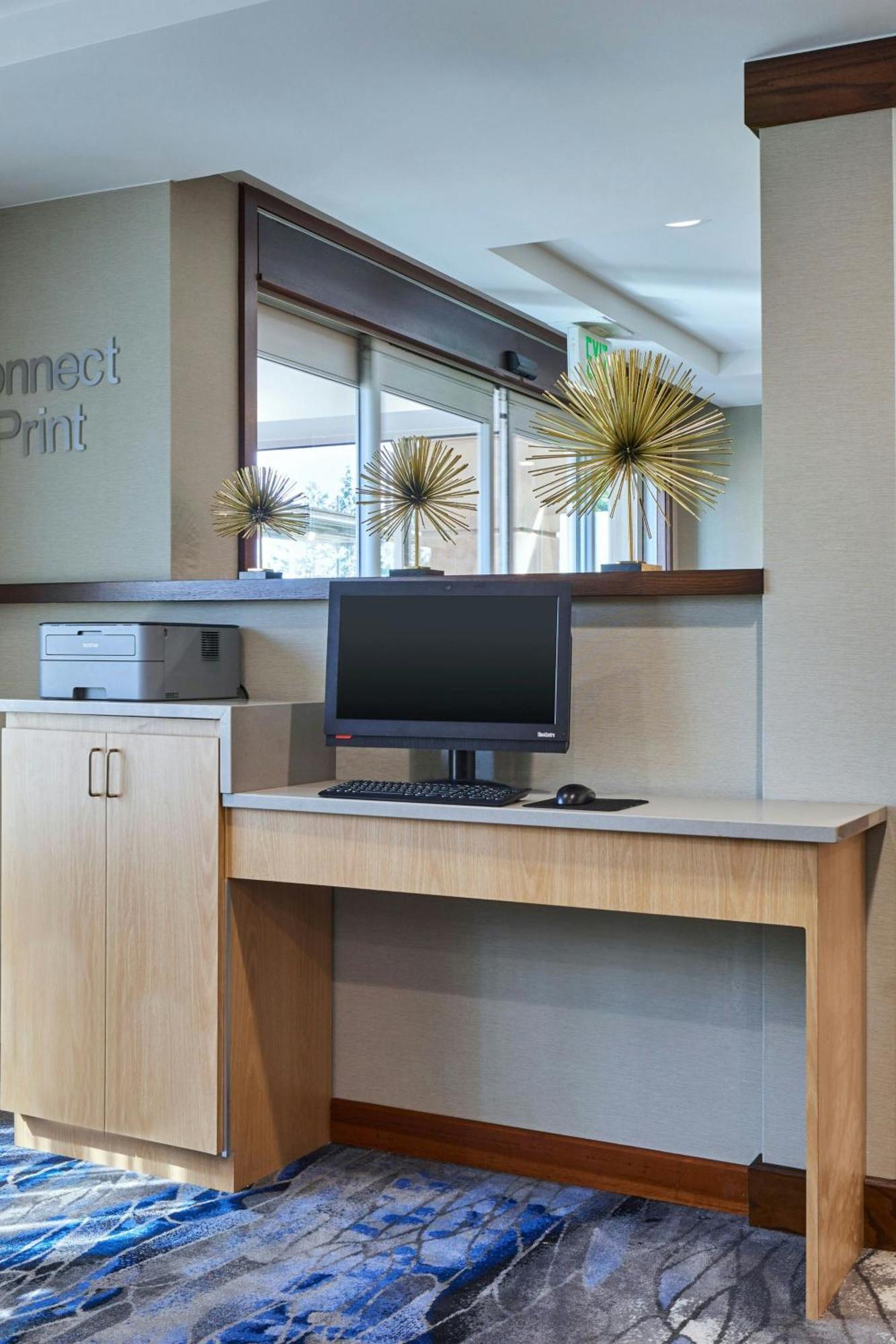 Fairfield Inn & Suites Бърлингтън Екстериор снимка