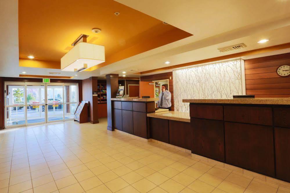 Fairfield Inn & Suites Бърлингтън Екстериор снимка