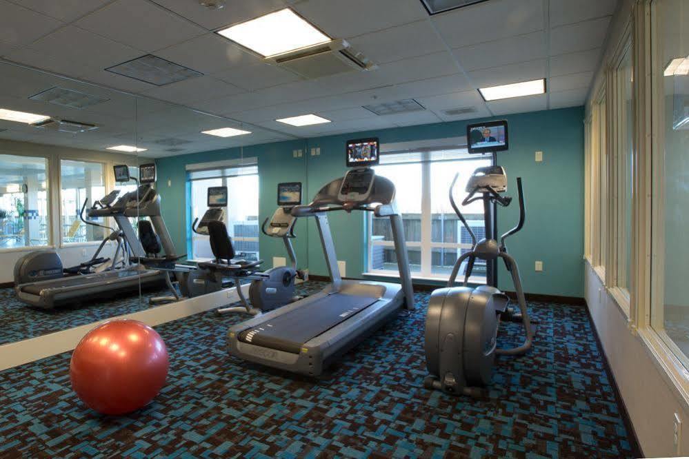 Fairfield Inn & Suites Бърлингтън Екстериор снимка